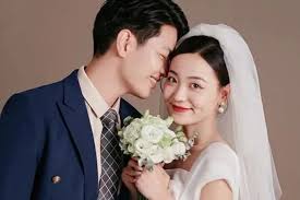 Vợ chồng ong vàng